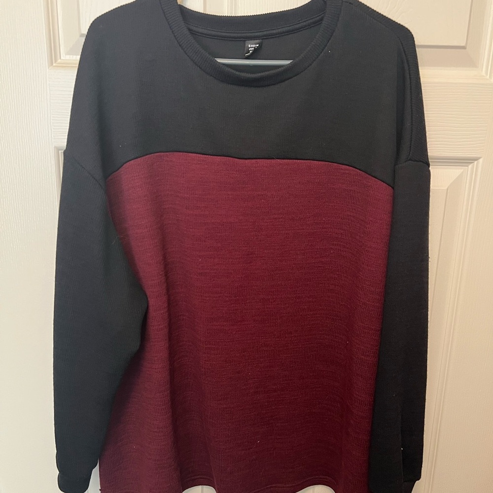 SHEIN Black and Burgundy Sweater